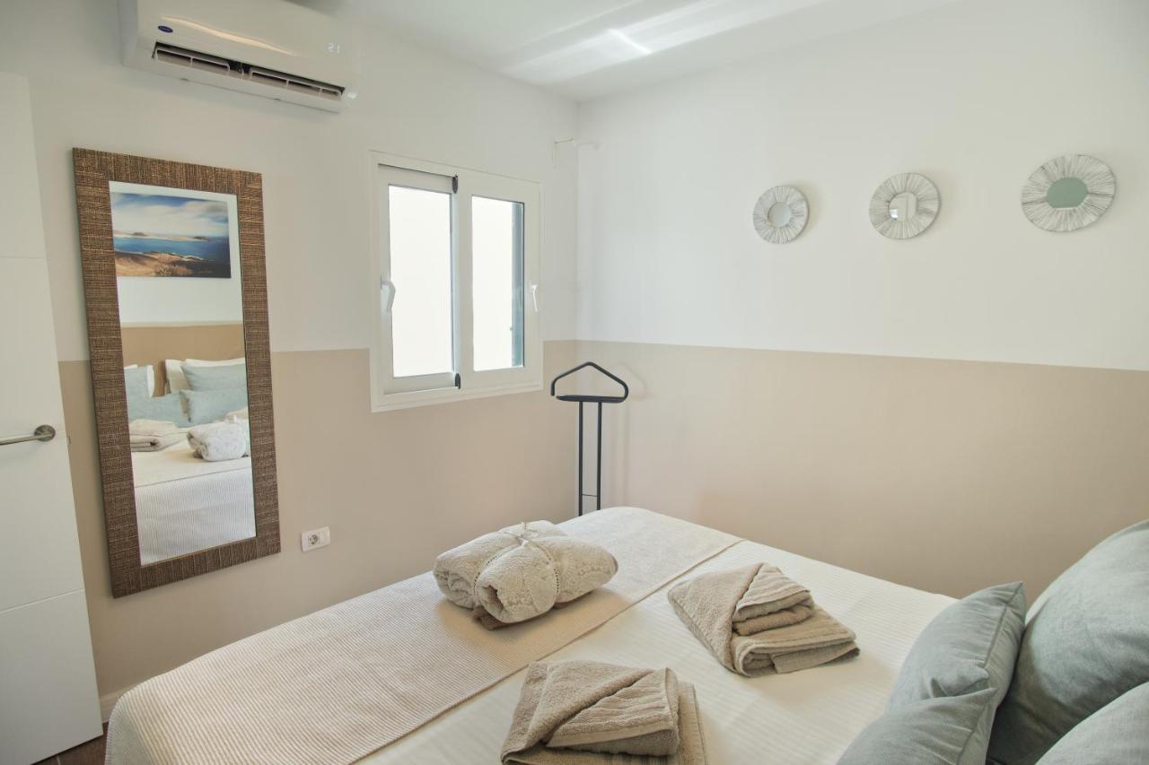 Apartment Portonovo La Paloma Amazing Sea View & Swimming Pool-Good Wifi -Free Ac- Private Parking Puerto del Carmen  Dış mekan fotoğraf